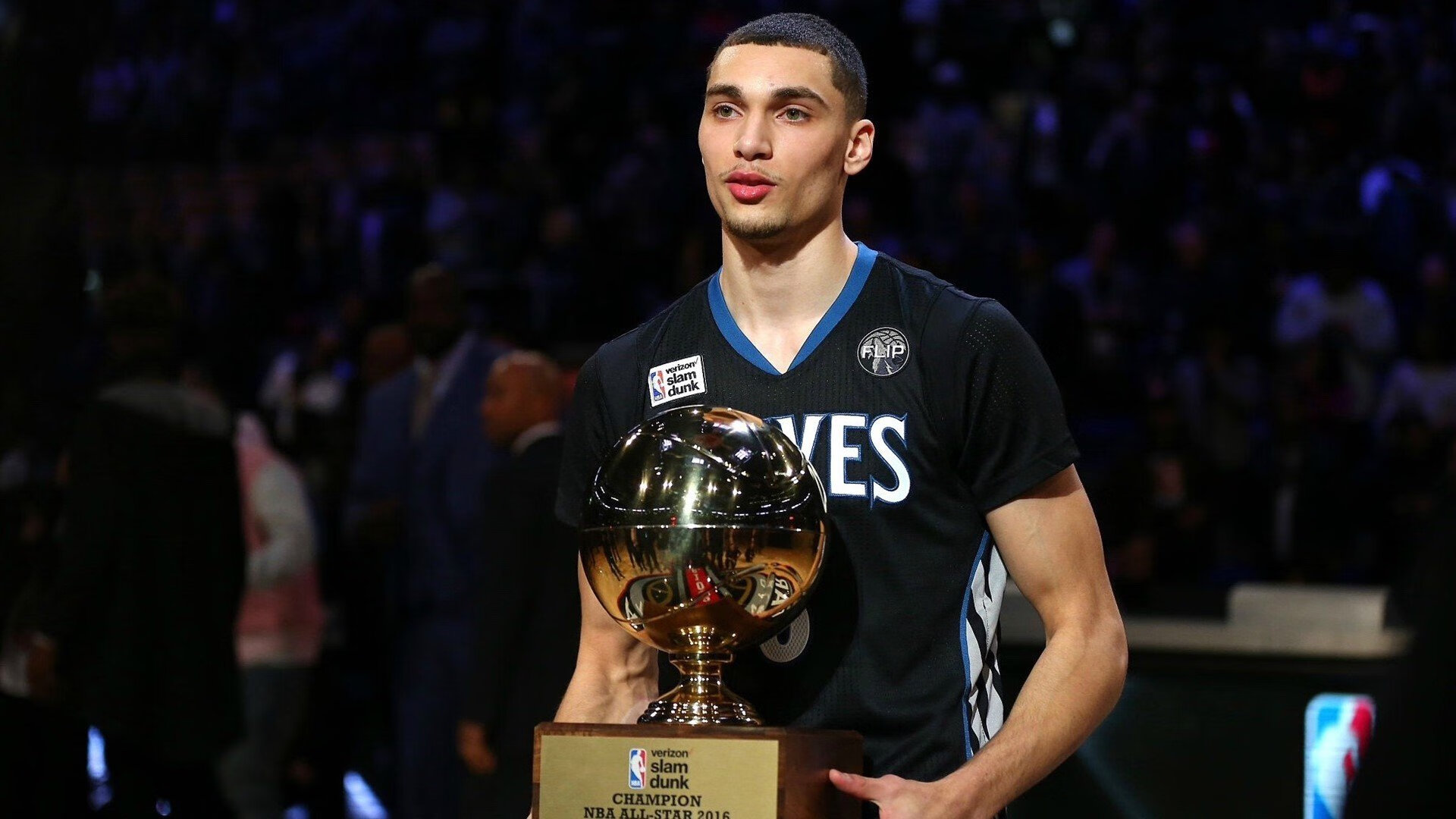 武切维奇掌控比赛脉络，太阳末节逆袭独行侠