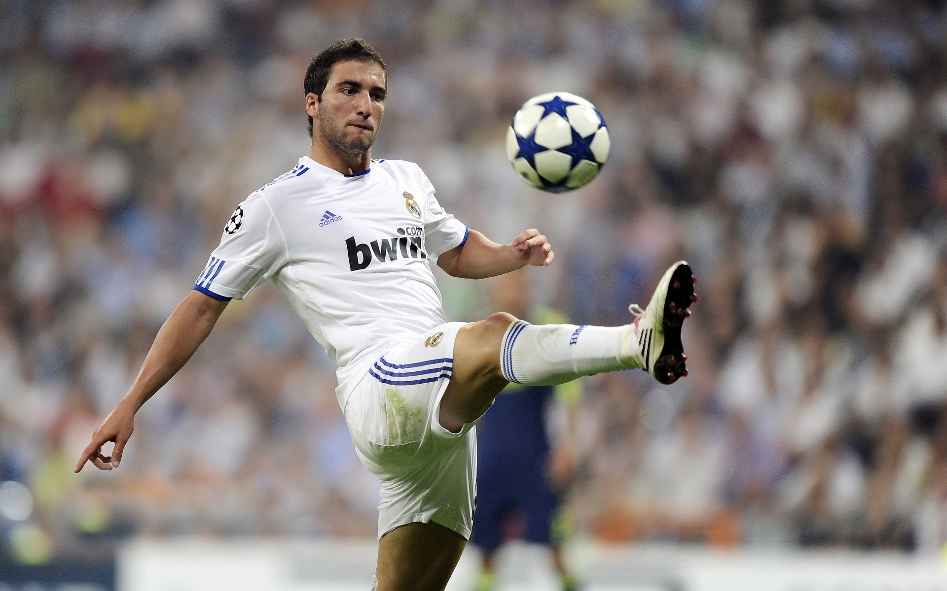 逆转之夜，奥恰洛夫的高光与奥地利队的坚韧