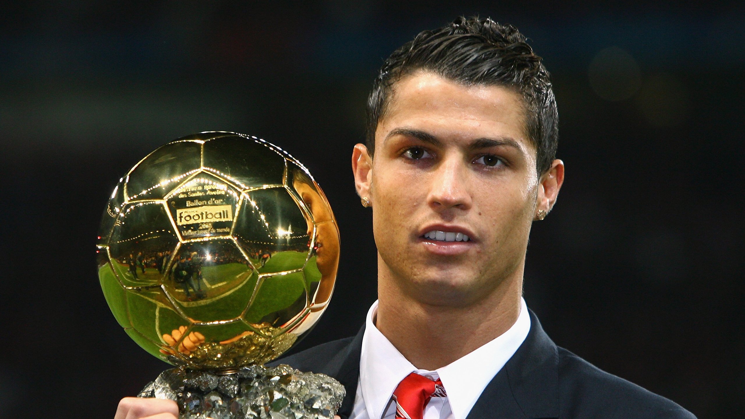 逆转之夜，奥恰洛夫的高光与奥地利队的坚韧